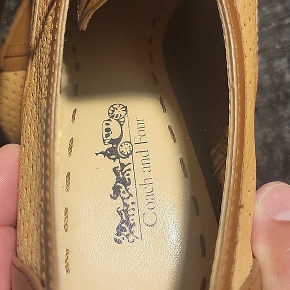 Coach And Four Cap Toe Heels - Picture 4 of 4